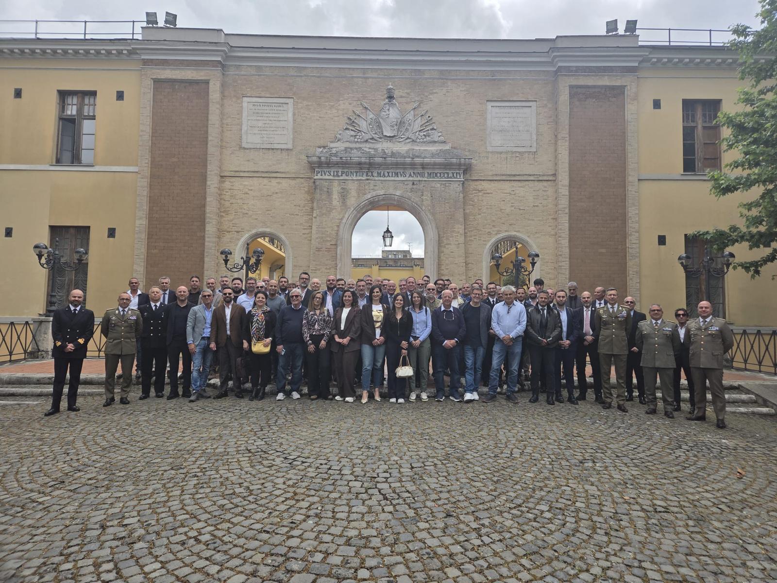 Foto di gruppo dei partecipanti al convegno GENIODIFE a Roma